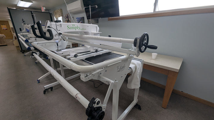 Pre-owned Handi Quilter Simply 16 - 5' Frame