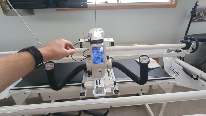 Pre-owned Handi Quilter Simply 16 - 5' Frame