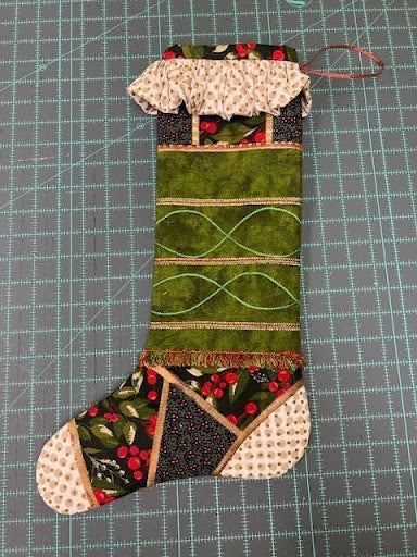 Serge It! Christmas Stocking - Nov 18, 2025
